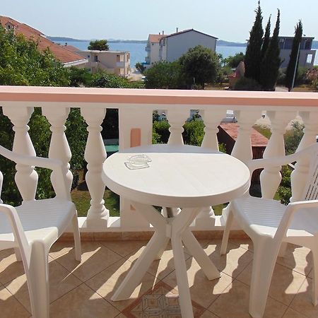 Pansion Kardum Bed and Breakfast Bibinje Exterior foto